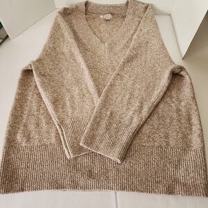 A New Day V-Neck Pullover Sweater Size M Tan & White Cot,acry,Poly,span